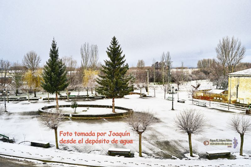 Nieve en la Plaza.jpg